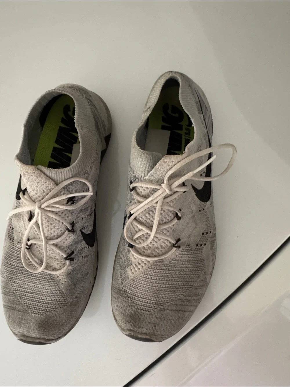 Nike Flyknit Sneakers in Light Gray with Black Swoosh - Picture 2 of 4